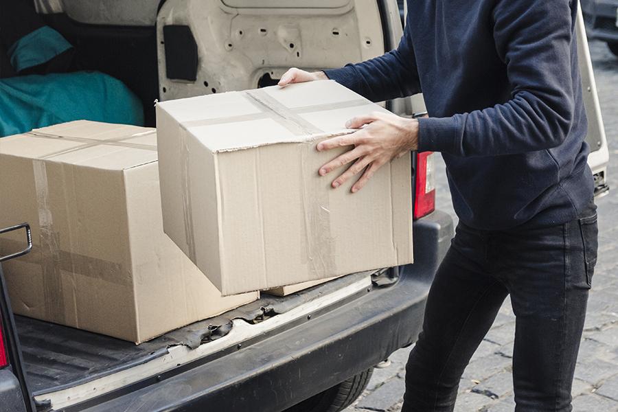 furgoneta alquiler barcelona para paquetes