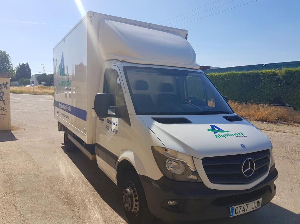 furgoneta mudanza barcelona